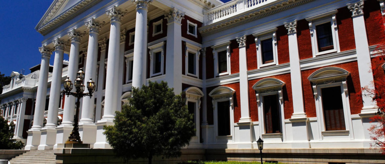 government-course-768x328